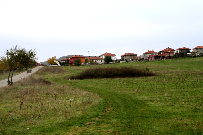 Click to view more information about this plot of land